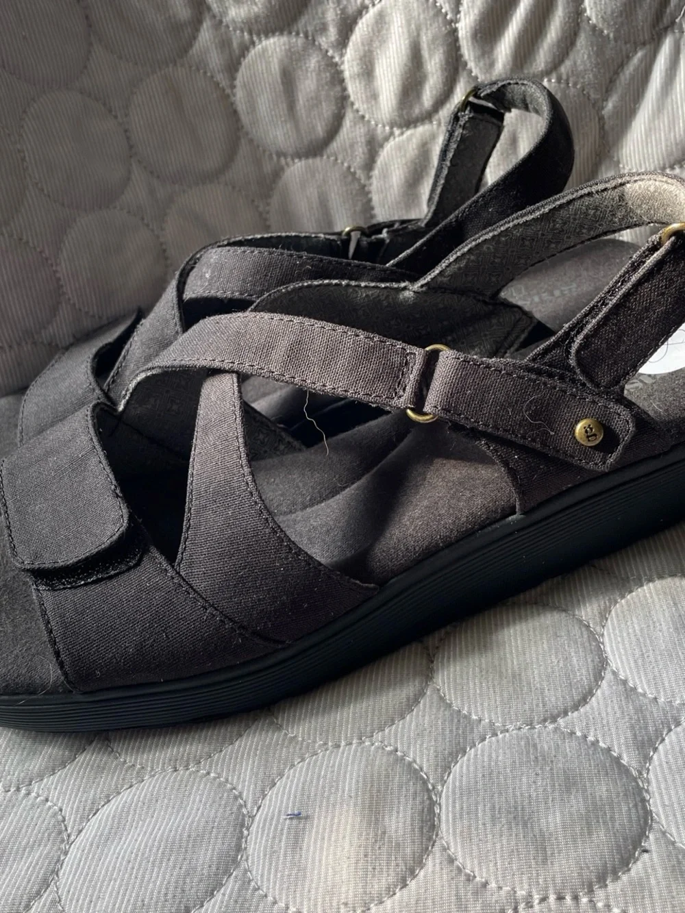 Grasshoppers Gray Womens Sandals